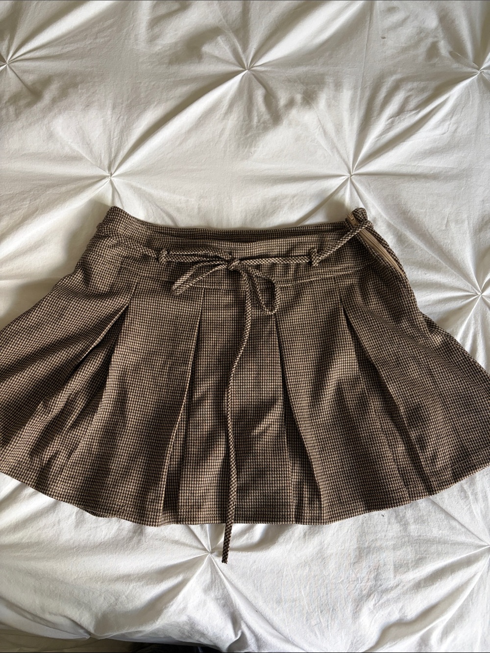 Brown Houndstooth Pleated Mini Skirt